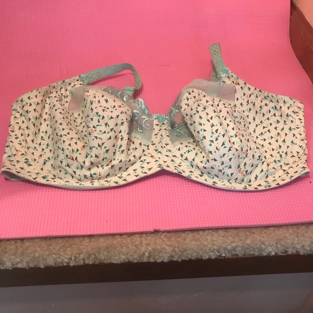 1st & Curve Bra 42 DDD